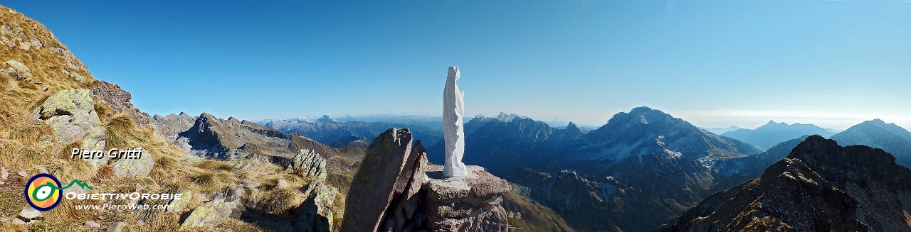 52 Panoramica da cima Pietra Quadra.jpg